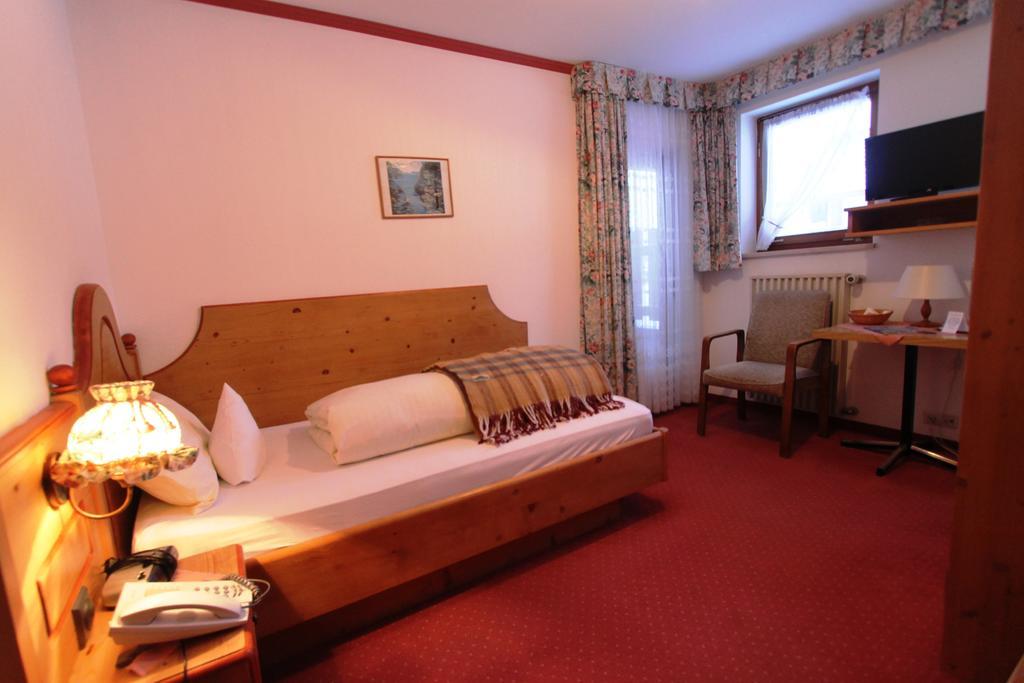 Reikartz Hotel Bergpanorama Pfronten Oda fotoğraf